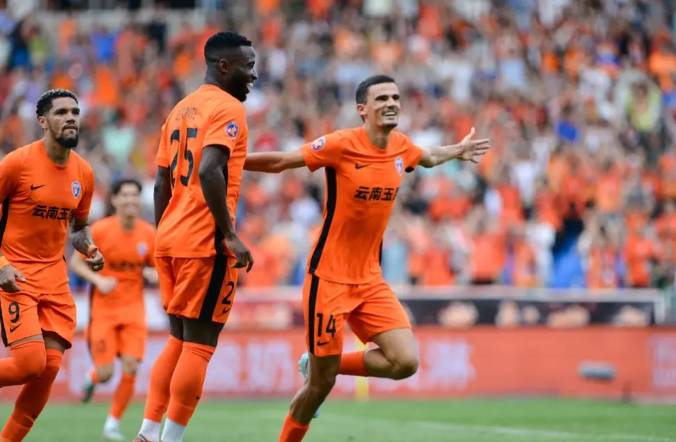 src, 于汉超替补, amp src, 于汉超替补, amp