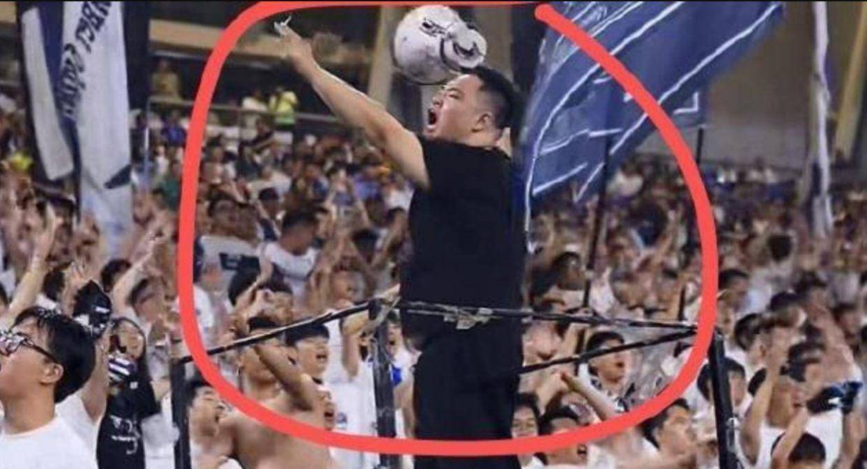 aab, 还踢进了 aab, 还踢进了