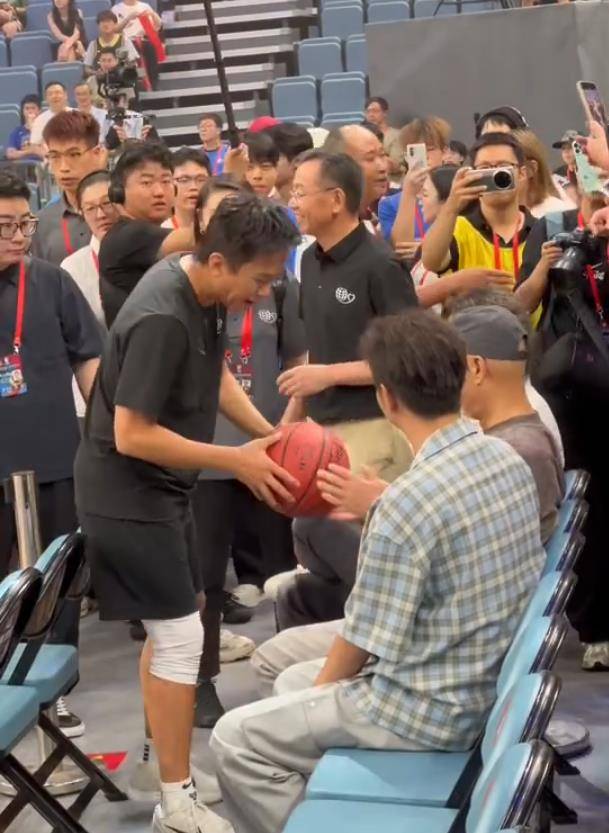 网友笑称, Kyle 网友笑称, Kyle