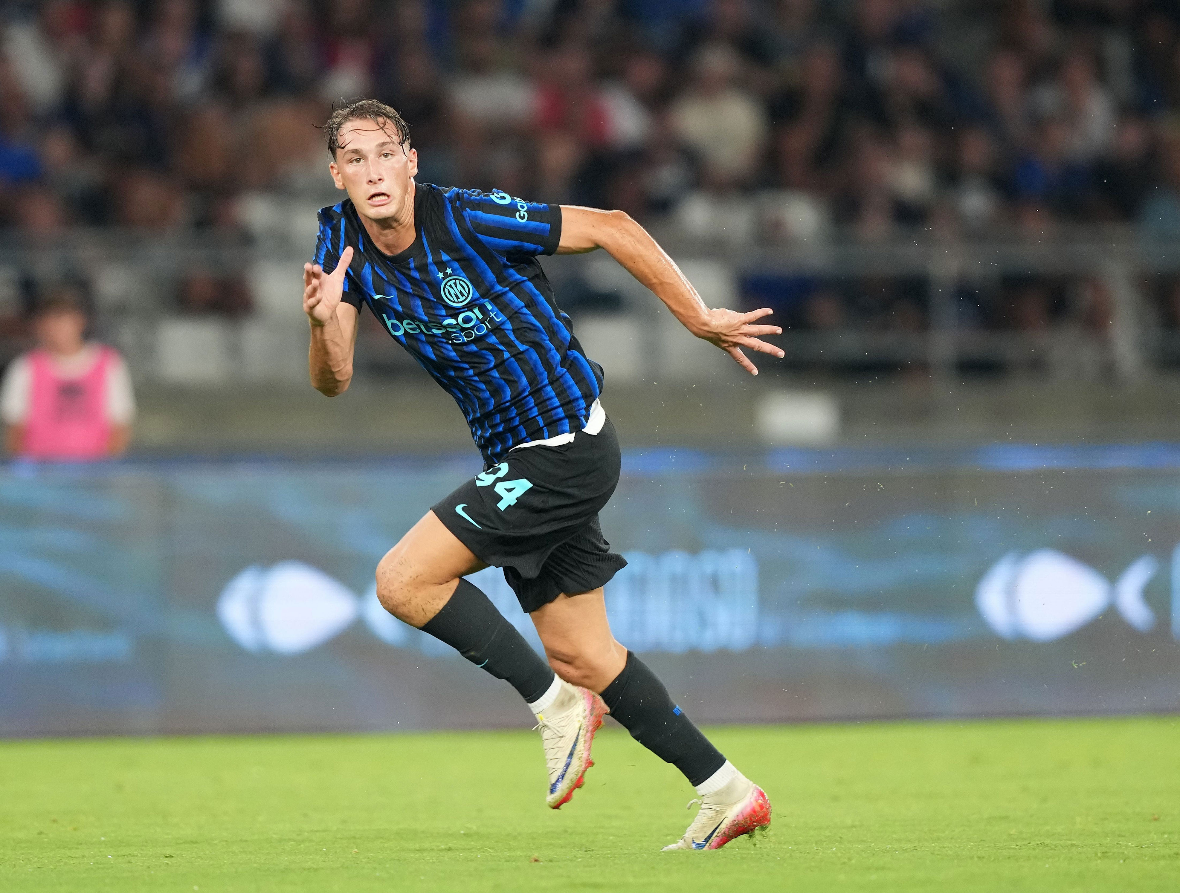 都是世界级, 特点 都是世界级, 特点