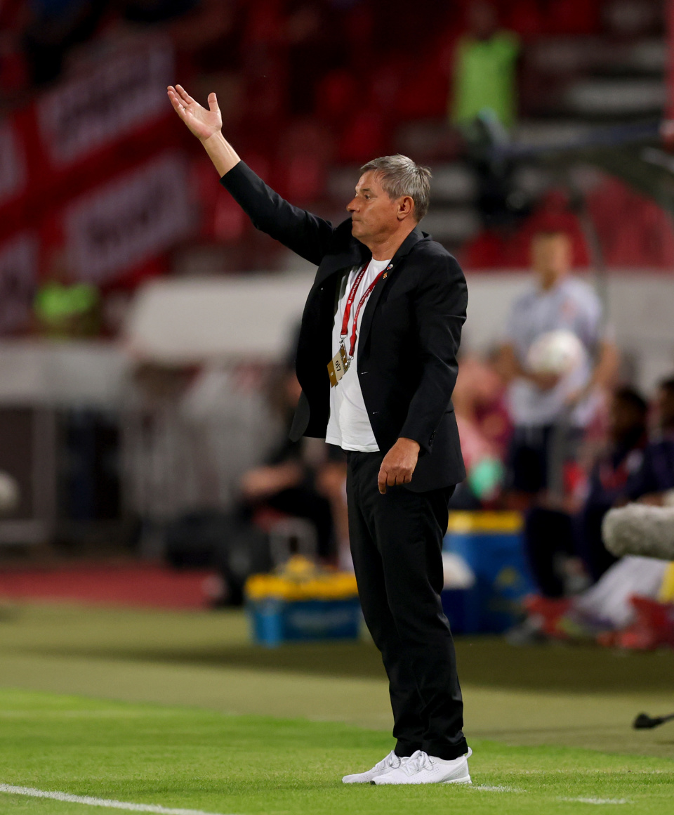 nMxtY, Za, 伊科维奇在 nMxtY, Za, 伊科维奇在