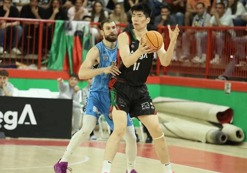 场比赛都处, 次助攻 场比赛都处, 次助攻